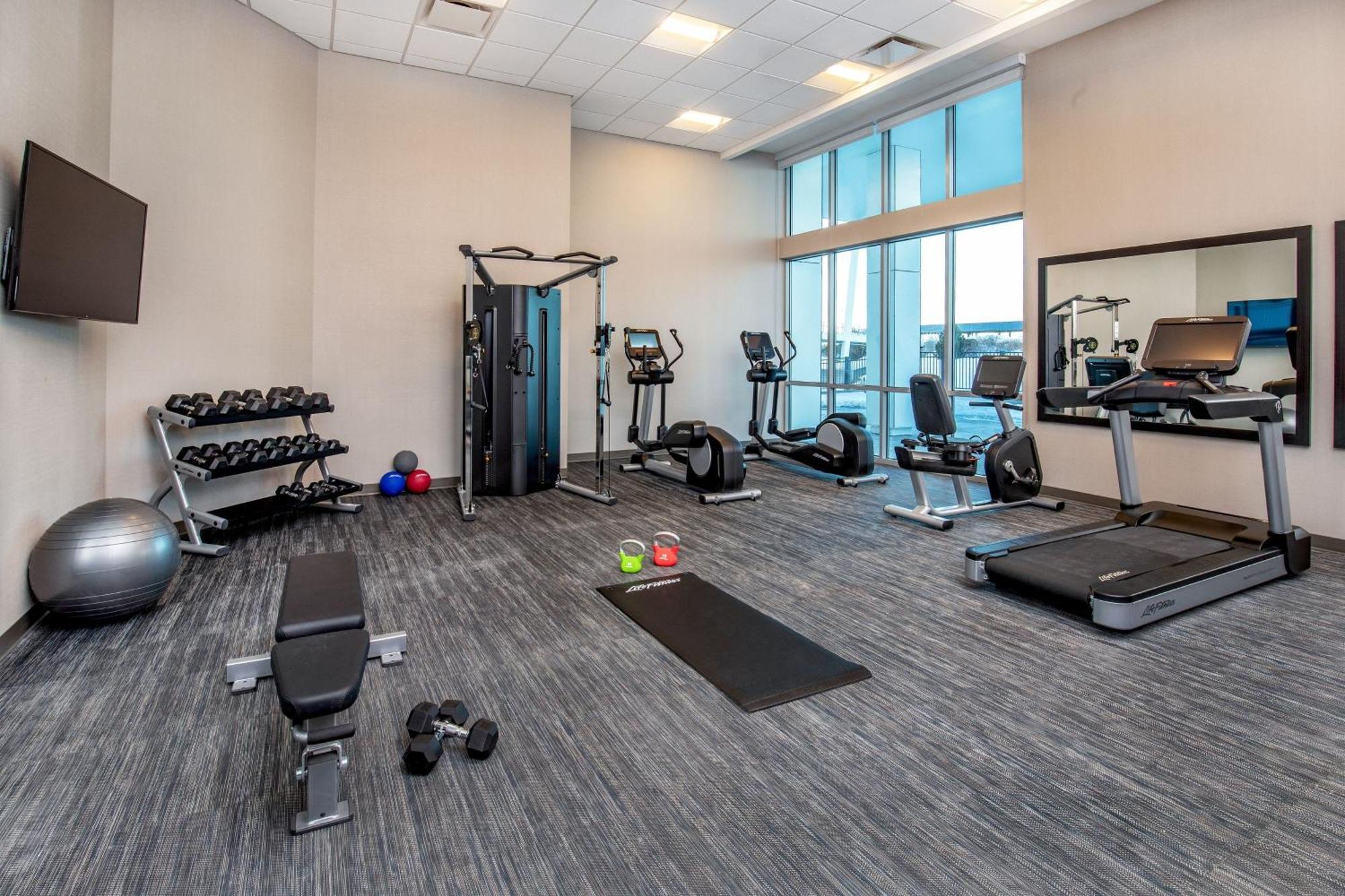 Springhill Suites By Marriott Boston Logan Airport Revere Beach Exterior foto